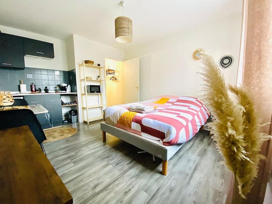 Apartamento Au Calme Confort & Proche Centre Le Mans Exterior foto